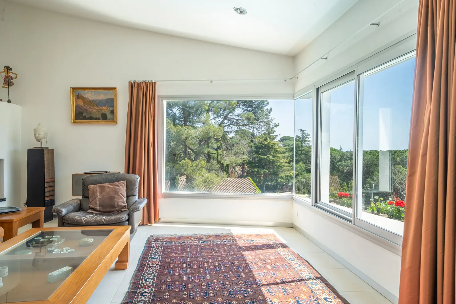 INMOBILIARIAS — RAW03948 HDR